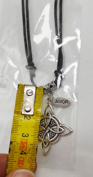 Collar Nudo de Bruja