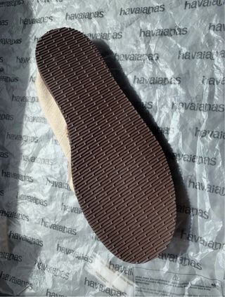 Alpargatas Havaianas Beige sin estrenar