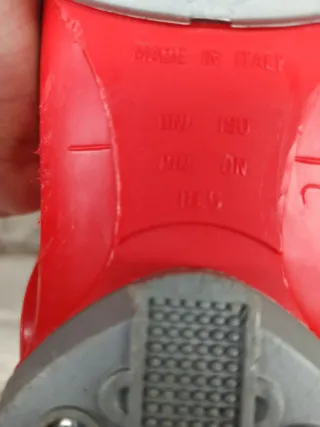 2 paia di scarponi da sci alpino per bambini