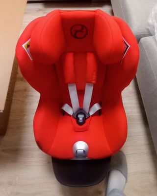 Silla de coche Cybex Sirona Z i-Size Roja