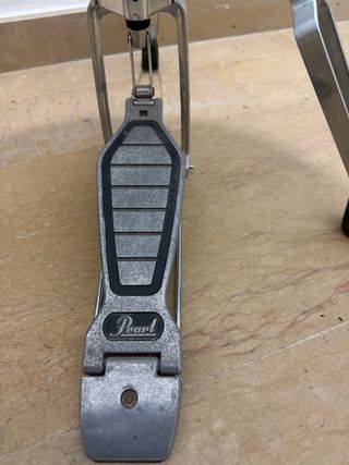 Hi-hat Pearl con platos Paiste