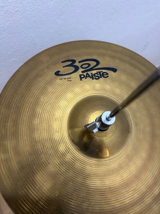 Hi-hat Pearl con platos Paiste