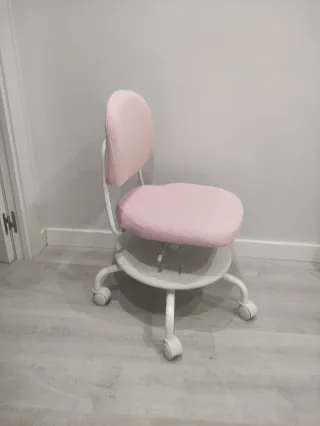Silla escritorio infantil IKEA VIMUND rosa