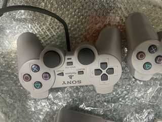 Consola PlayStation 1 Gris + 2 Mandos