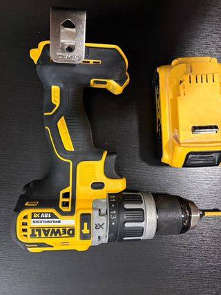 Taladro Dewalt DCD796 18V 5.0Ah