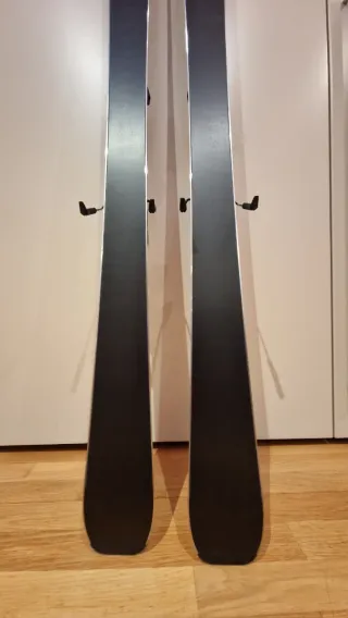 Esquís Mujer Rossignol Attraxion 152cm.