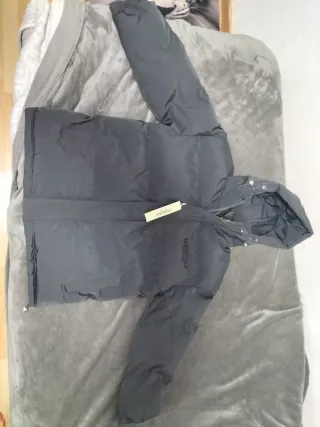 Chaqueta Essentials Gris