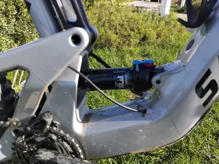 Santa Cruz Heckler Bici Full Carbon