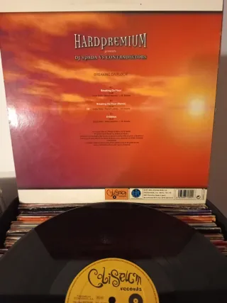 Hardpremium Breaking da floor