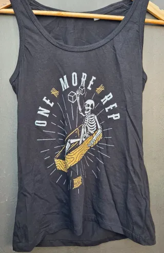 Conjunto Chaqueta y Pantalón T. S-M + camiseta