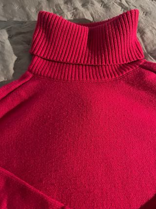 Jersey fucsia cuello alto