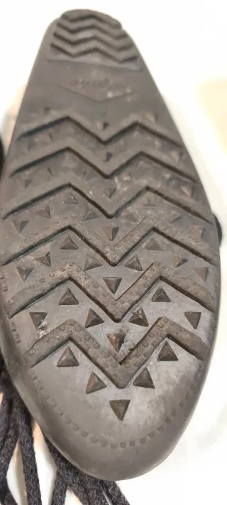 Abarcas Azala Talla 43 Negras