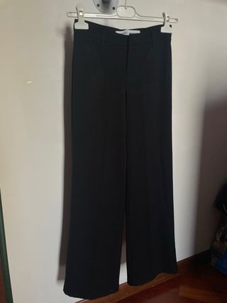 Pantaloni neri eleganti
