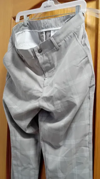 Pantalones de vestir a cuadros grises sin estrenar