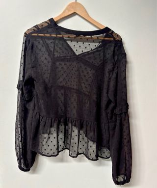 Blusa negra transparente Stradivarius mujer