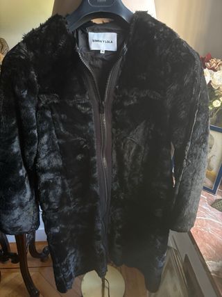 Abrigo pelo negro Bimba y Lola XS LOTE