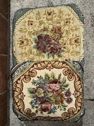 Sedia in legno con 3 cuscini