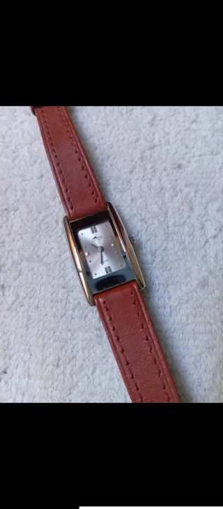 Reloj LOTUS de mujer