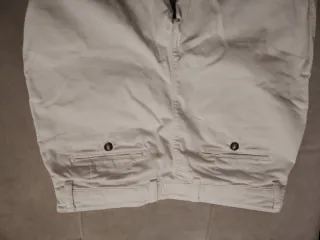 Pantalón blanco para chico muy bonito, talla 46