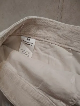 Pantalón blanco para chico muy bonito, talla 46