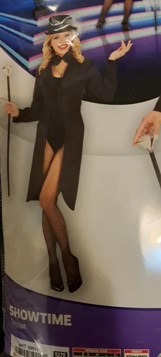 Smoking donna nero per serate speciali