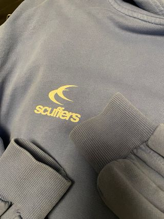 Sudadera Scuffers Azul con Capucha y Bolsillo