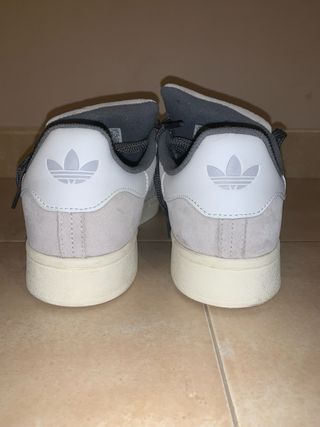 Adidas Campus 80s Gris y Blanco