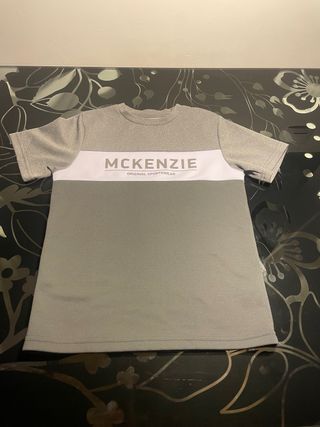 Camiseta McKenzie Niño Gris y Blanca