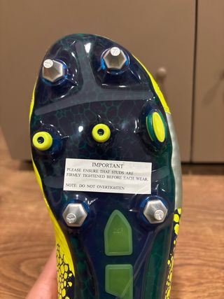 Botas Emiliano Martínez 'El Dibu'