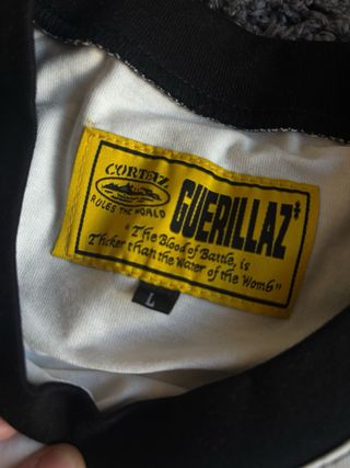 Camiseta Corteiz Manga Larga Negra Blanca