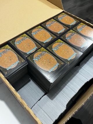 Lotto di 900 carte Magic (in inglese senza ripetizioni)