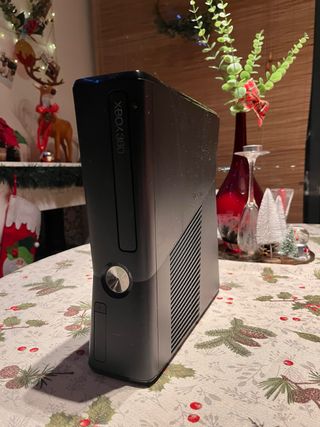 Consola Xbox 360 Negra 2011