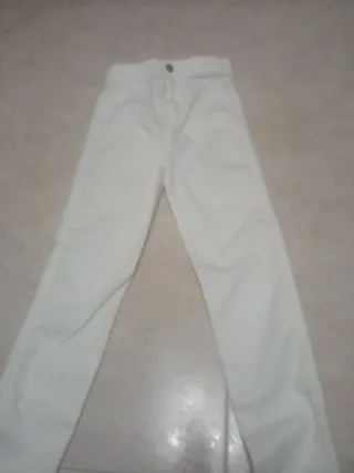 Pantalón blanco