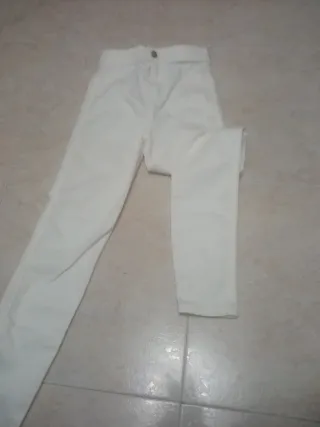 Pantalón blanco