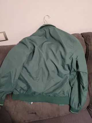 Chaquetas capucha varias