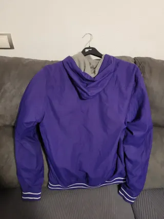 Chaquetas capucha varias