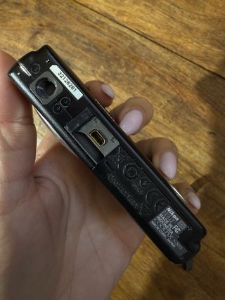 Cámara Nikon Coolpix S203 Negra/Plateada