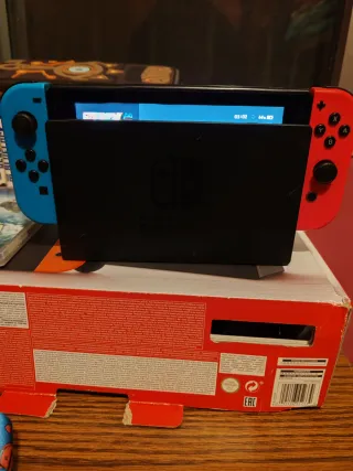 Nintendo Switch Azul y Naranja