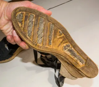 Alpargatas mujer negras con cintas