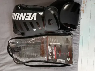 Guantes de boxeo Venum 10 Oz