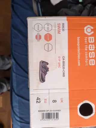 Zapatos de trabajo Base negros y naranjas