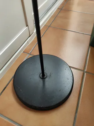 Lámpara 1,30 cm de pie negra 2 focos