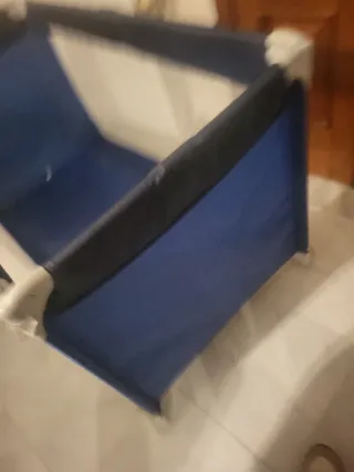 Cuna de viaje azul