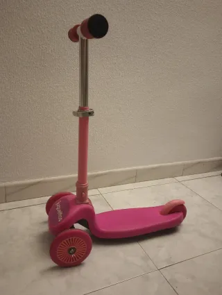Patinete 3 ruedas rosa Juguettos