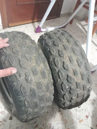 2 Llantas Quad delanteras