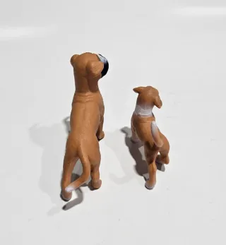 Boxer y cachorro Schleich