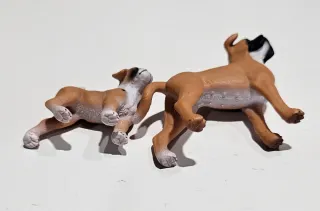 Boxer y cachorro Schleich