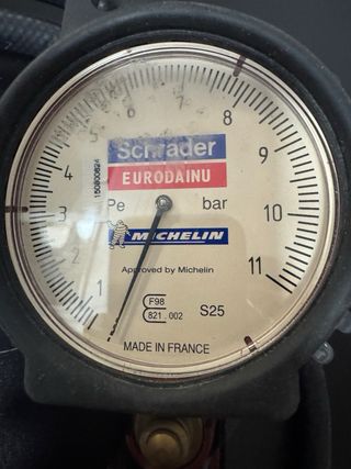 Manómetro Michelin Eurodainu