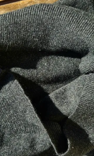 Jersey Uniqlo 100% Cachemira Gris Jaspeado Talla S