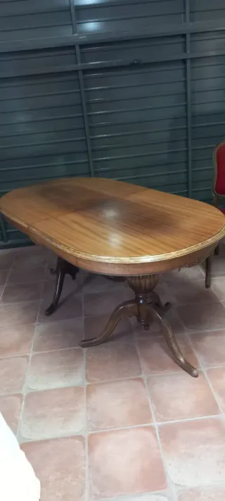 Mesa extensible comedor + 6 sillas